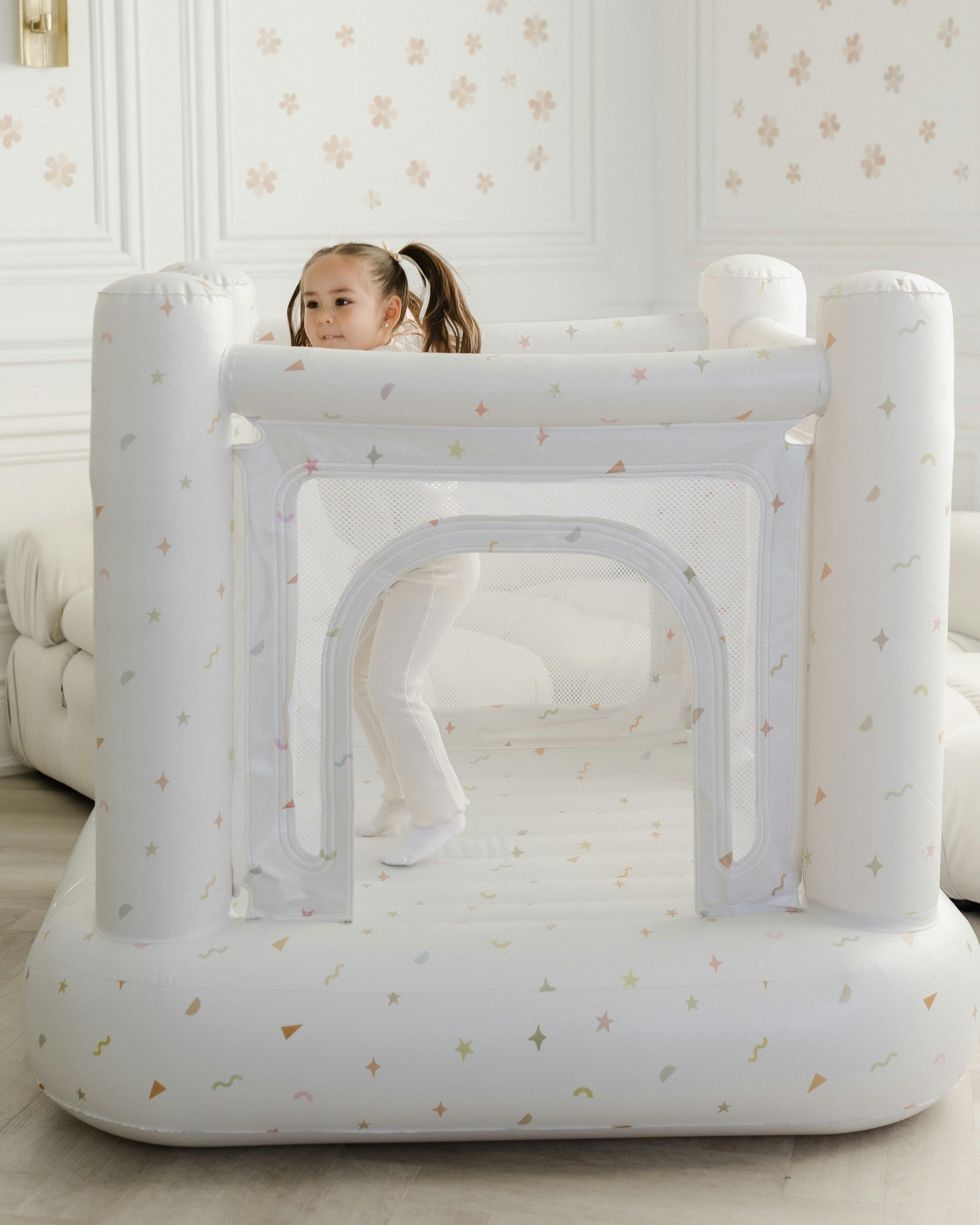 Mini Bounce House